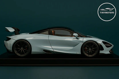 McLaren 765 LT
