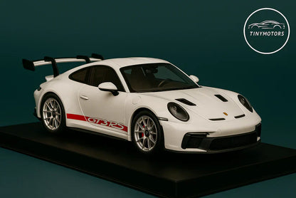 Porsche (992) GT3 RS