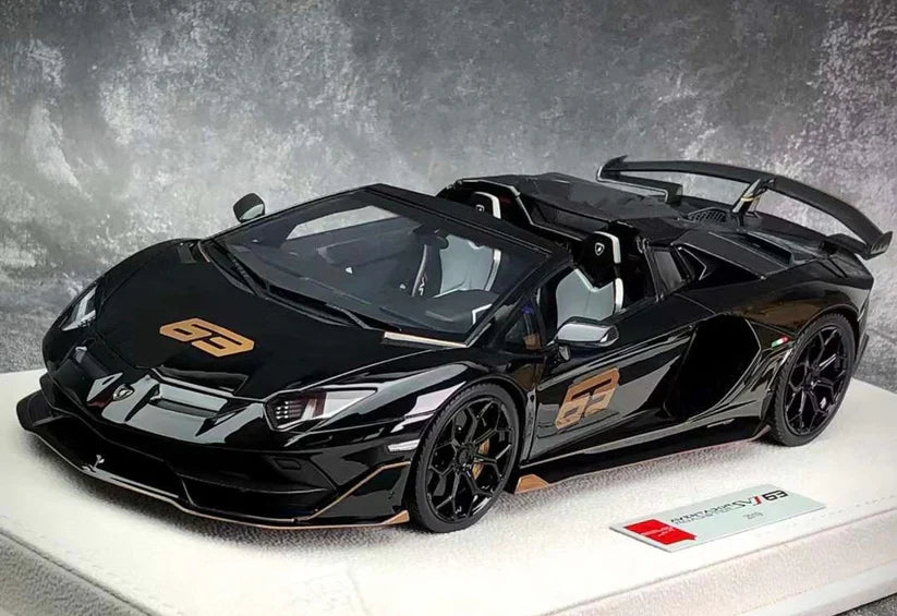 Lamborghini SVJ 1:18