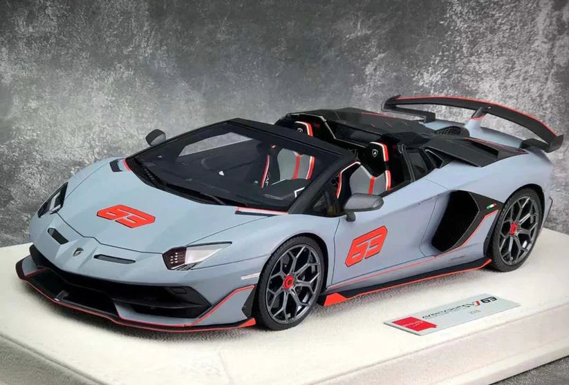 Lamborghini SVJ 1:18